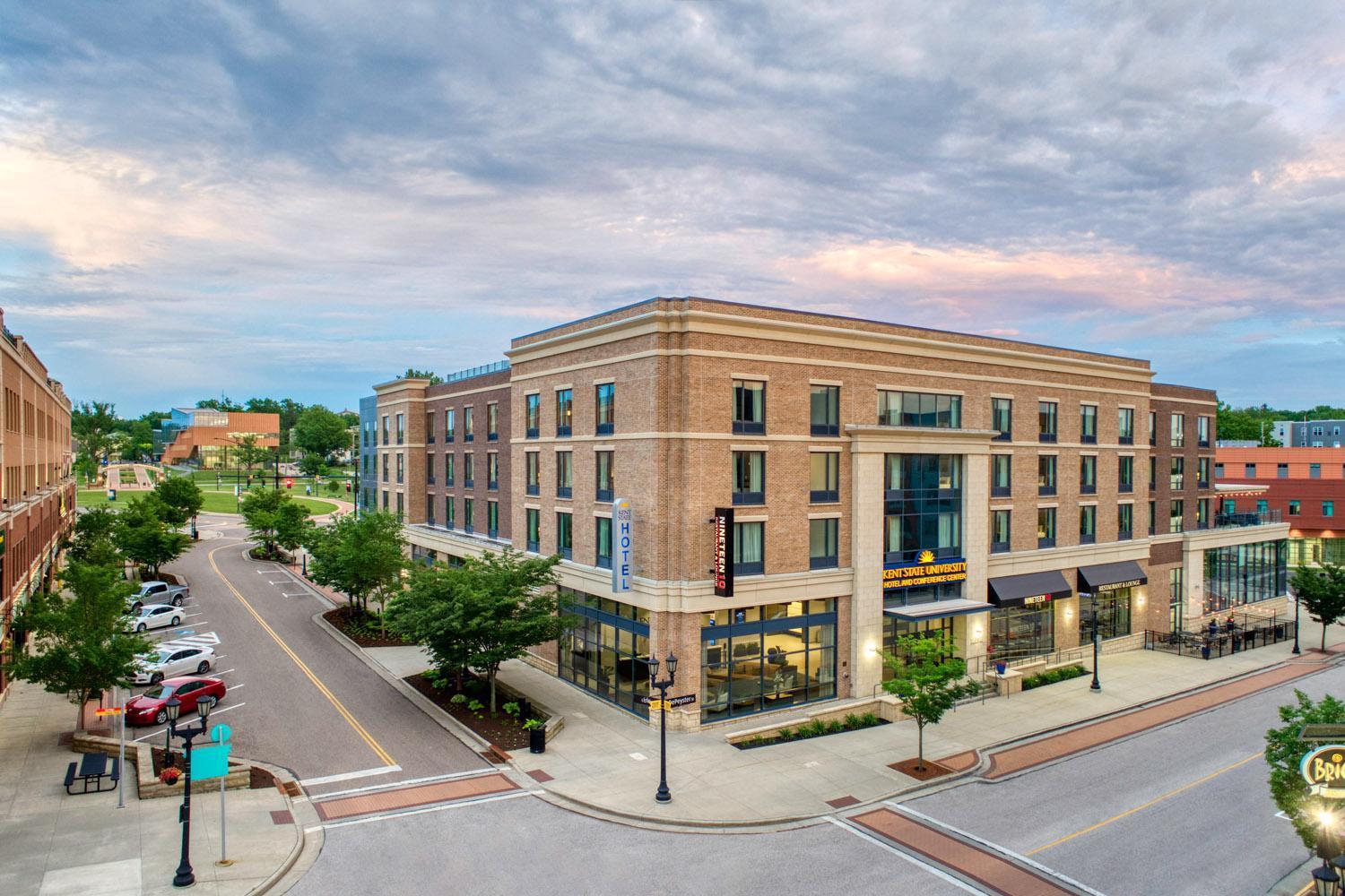 Kent State University Hotel And Conference Center Exterior foto
